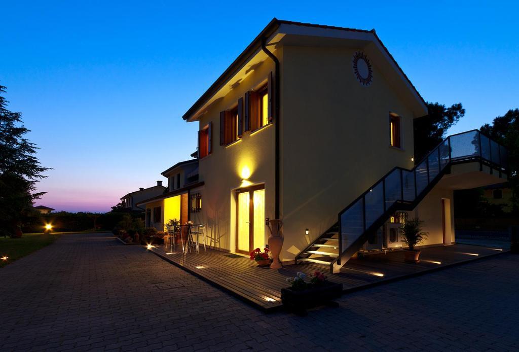 Ca' Del Faro Bibione Bed & Breakfast Exterior photo